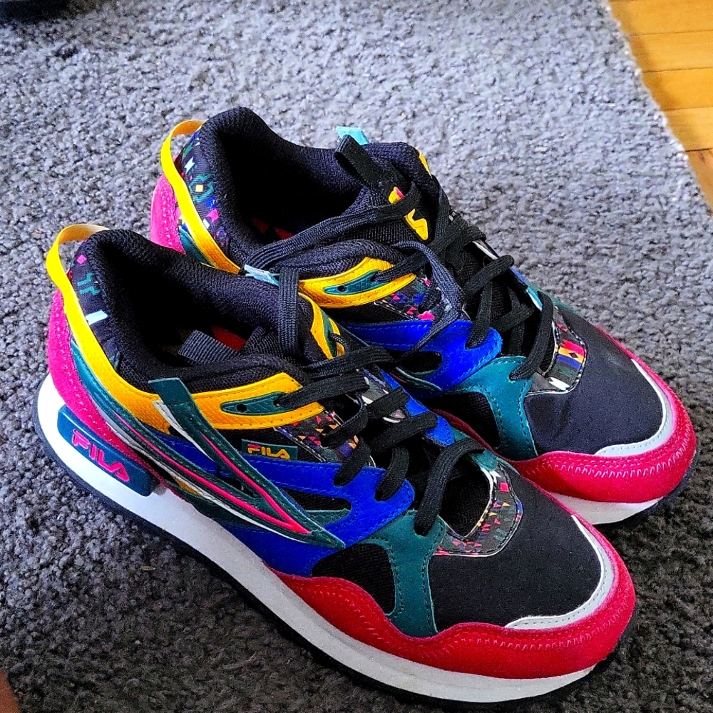 Sneakers